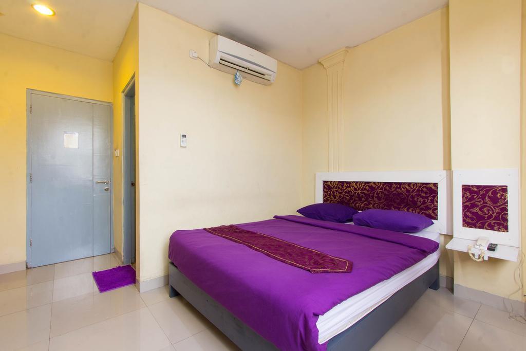 Wijaya Imperial Hotel Baturetno Dış mekan fotoğraf