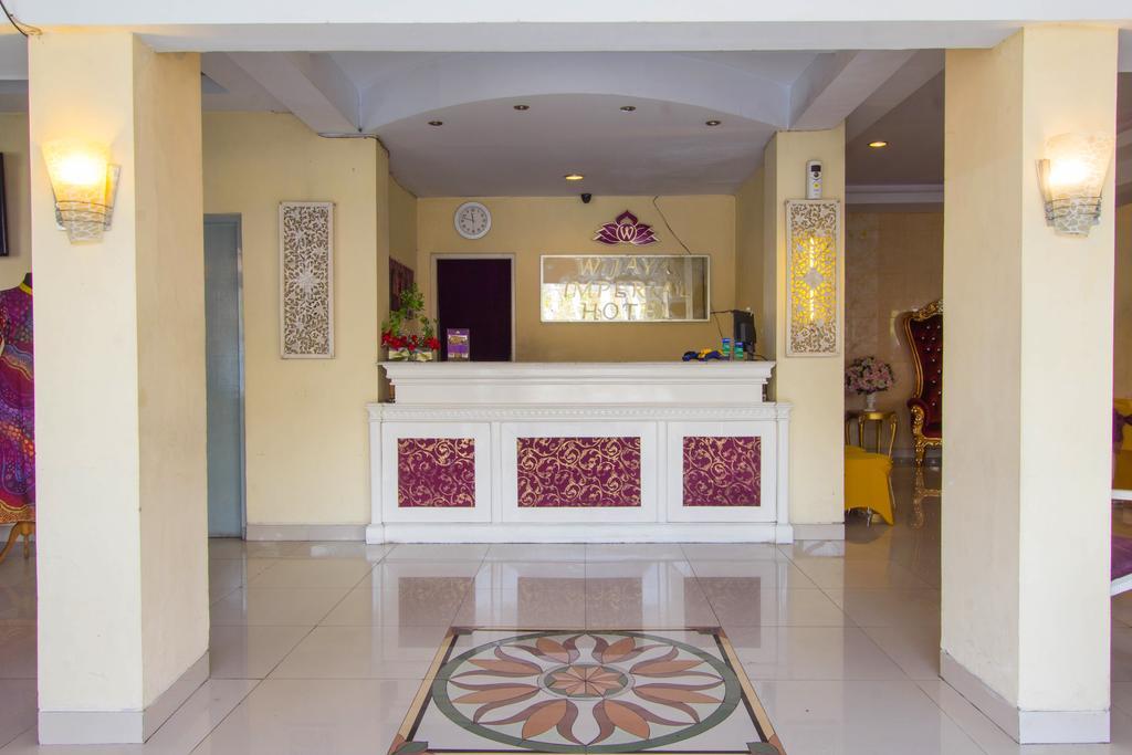 Wijaya Imperial Hotel Baturetno Dış mekan fotoğraf