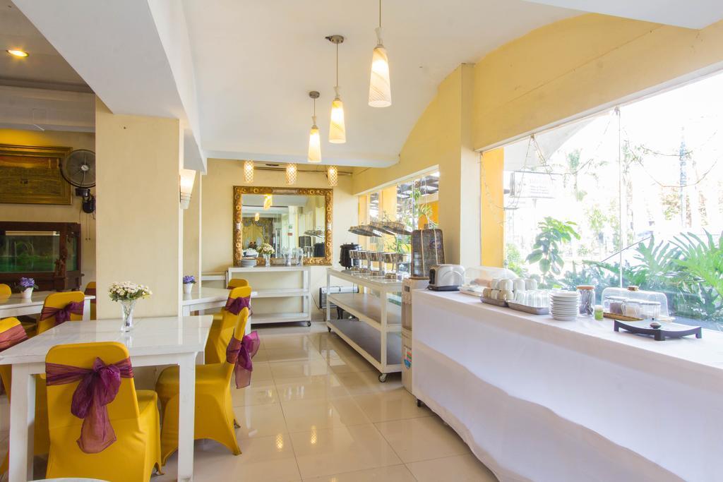 Wijaya Imperial Hotel Baturetno Dış mekan fotoğraf
