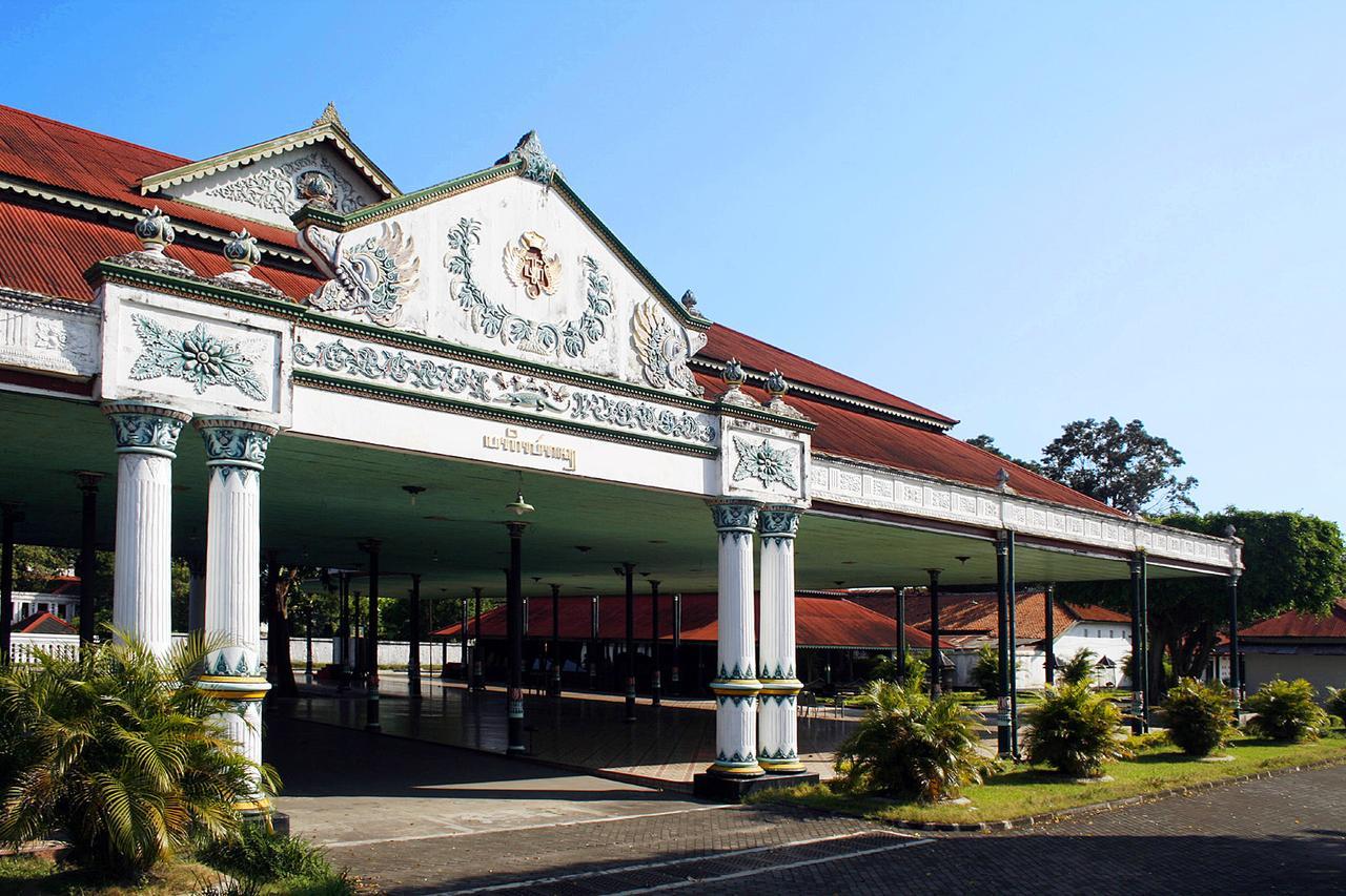 Wijaya Imperial Hotel Baturetno Dış mekan fotoğraf